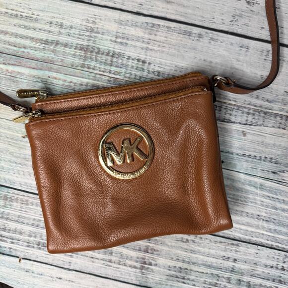 Michael Kors Leather Brown Small Wallet Crossbody Bag - Picture 3 of 5